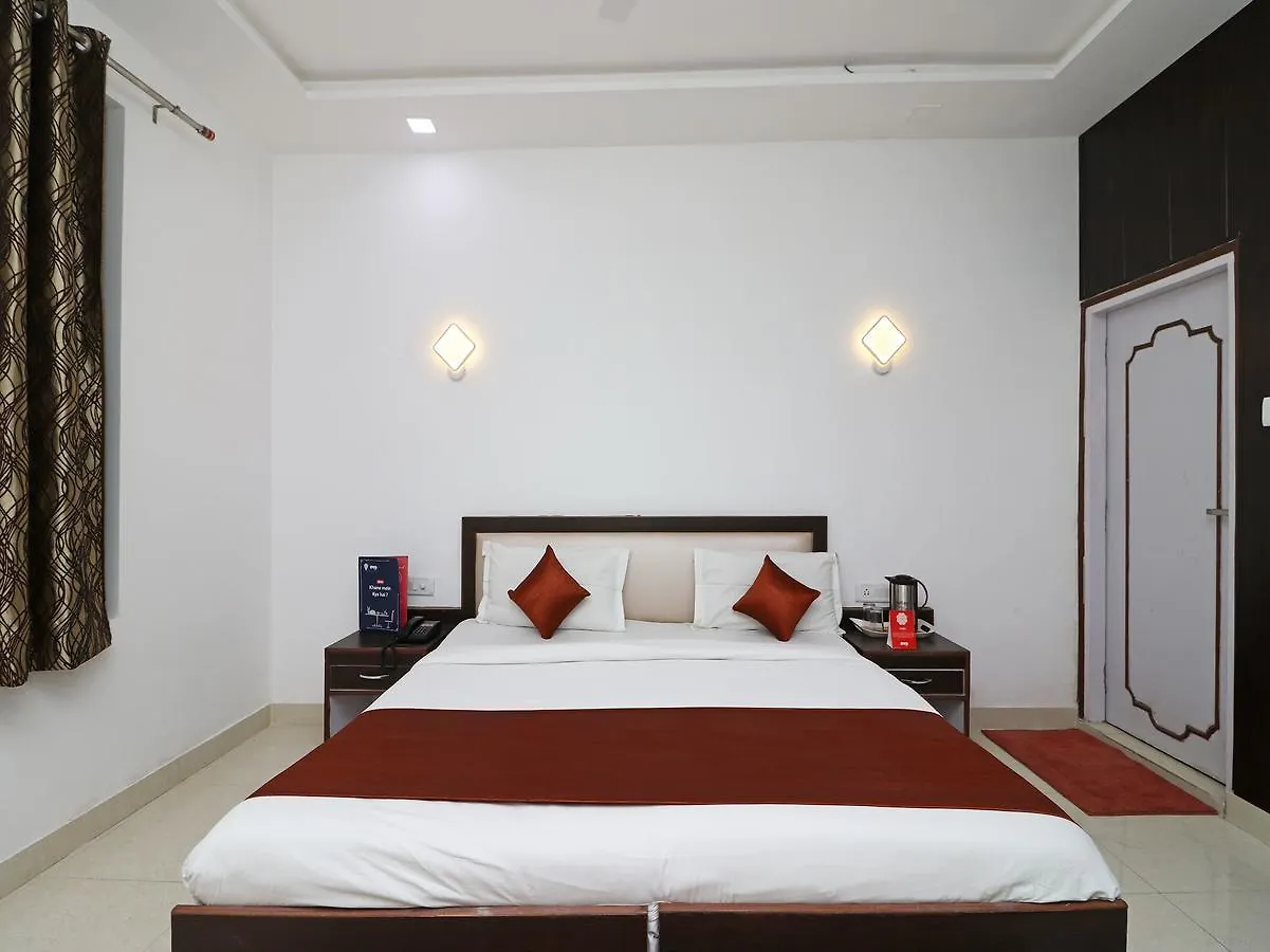 Oyo 11526 Hotel Apollo Agra  3*, Agra (Uttar Pradesh) India